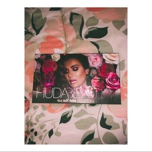 HUDA BEAUTY Rose Gold Palette Remastered